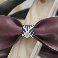 Bordeau eventail noir zoom