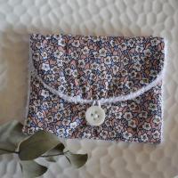 savonnette  Fleuri bleu, rose, fermer