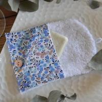 savonnette Fleuri pois, ouvert