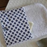 savonnette Petite fleur marine ouvert
