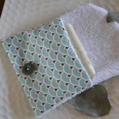 savonnette Eventail bleu, ouvert
